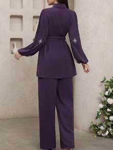 Veilorie Conjunto de top de manga larga con detalle de perlas falsas y pantalones con cinturón, estilo árabe - Morado - Ver 3