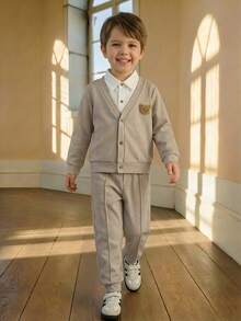 PrepCrw Conjunto de camisa con cuello estilo universitario, chaqueta de 2 en 1 con botones delanteros y pantalones entallados para niño - Multicolor - Ver 1