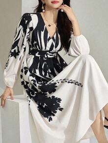 DAZY 女士全印花V领裹身长袖中长连衣裙/吊带裙 - 黑色 - 查看 1