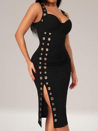 Radiana Đầm ôm sát cơ thể màu đen sang trọng, gợi cảm dành cho nữ, với chi tiết khoét lỗ bằng kim loại, ôm sát phần ngực, xẻ tà, thích hợp cho các buổi tiệc tối, hẹn hò, gặp gỡ, tiệc cocktail, dạ hội, tiệc chiêu đãi, hòa nhạc, sinh nhật, câu lạc bộ, các dịp trang trọng. Chất liệu vải dệt kim co giãn, ôm sát đường cong cơ thể.