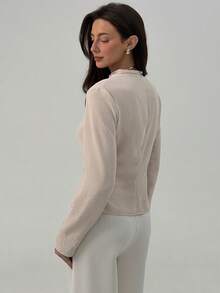 Aloruh 优雅立领褶裥长袖衬衫，饰有褶裥装饰，圆领开衩，修身腰身，休闲套头衫 - 杏色 - 查看 2