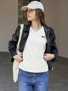 Jouncy Women's Bow Print V-Neck Short Sleeve Casual Versatile T-Shirt - White - View 4