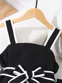 SHEIN 2pcs/Set Girls' Minimalist Commuter Black Design Camisole And Slim Flare Leg Pants Set, Paired With White Trim, Waist Belt Design, Suitable For Summer Beach, Vacation, Travel And Outings - Black - View 9