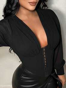 SHEIN SXY 新款女士雪纺褶皱肩部腰部鱼骨黑色上衣 - 黑色 - 查看 1