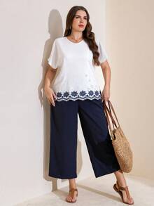 Comfylo 大码休闲通勤花卉刺绣衬衫和裤子套装 - 藏蓝色 - 查看 7