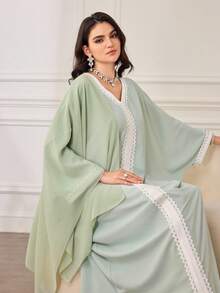 Al Najma Abito lungo casual da donna con scollo a V ricamato e orlo ondulato, stile arabo ampio - Verde - Visualizzare 1