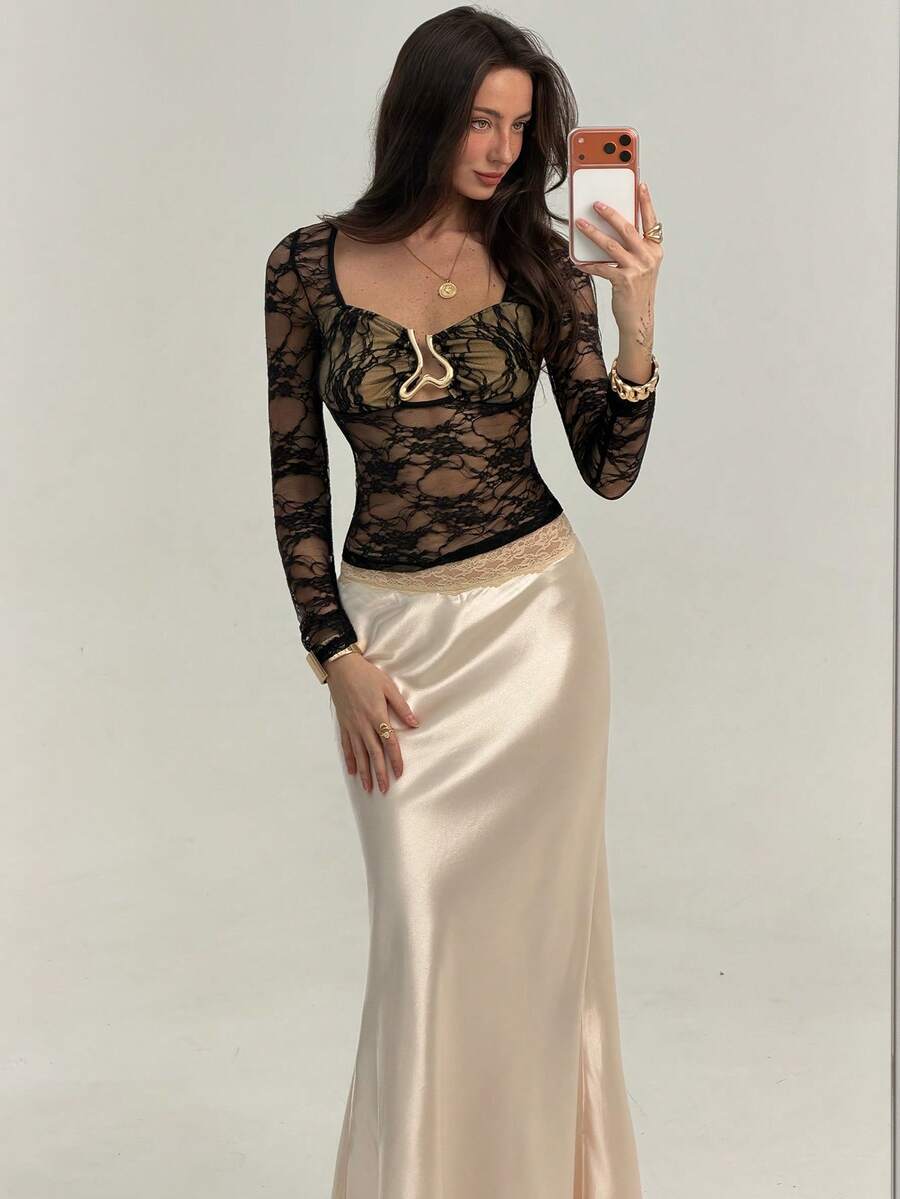 Aloruh Women's Summer Fashion Lace Top, Sexy See-Through Music Festival Outfit, Y2K Top, Stylish Black Top, Women's Sexy Hollow-Out Metallic Lace T-Shirt Top - Black - View 1