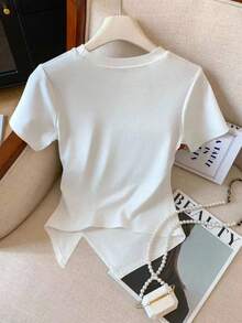 GlowEve Heart Embroidery Asymmetric Hem Casual Short Sleeve T-Shirt - White - View 2