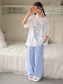 Dazy Kids Bộ đồ ngủ mùa xuân hè dành cho bé gái, gồm áo cổ tròn in hình hoạt hình và quần kẻ sọc. - trắng - Xem 3