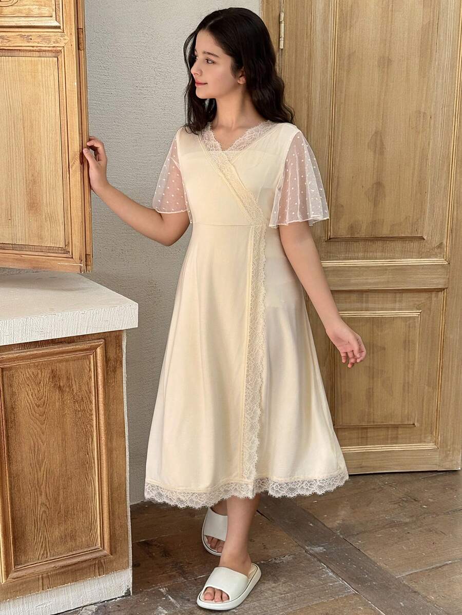 DAZY 少女优雅蕾丝拼接裹身睡袍家居服