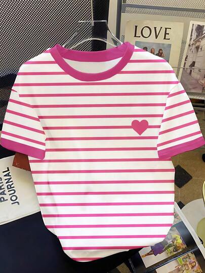 Resyla Camiseta casual de manga corta con cuello redondo y estampado de corazones y rayas para mujer de talla grande