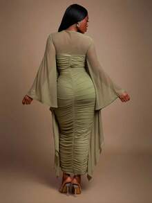 Radiana 大码女装秋冬优雅华丽性感基础款网纱褶皱修身女神裙，适合宴会、盛宴、晚宴、舞会、舞会等场合，凸显身材，修饰身形，展现迷人曲线。 - 軍綠色 - 查看 2