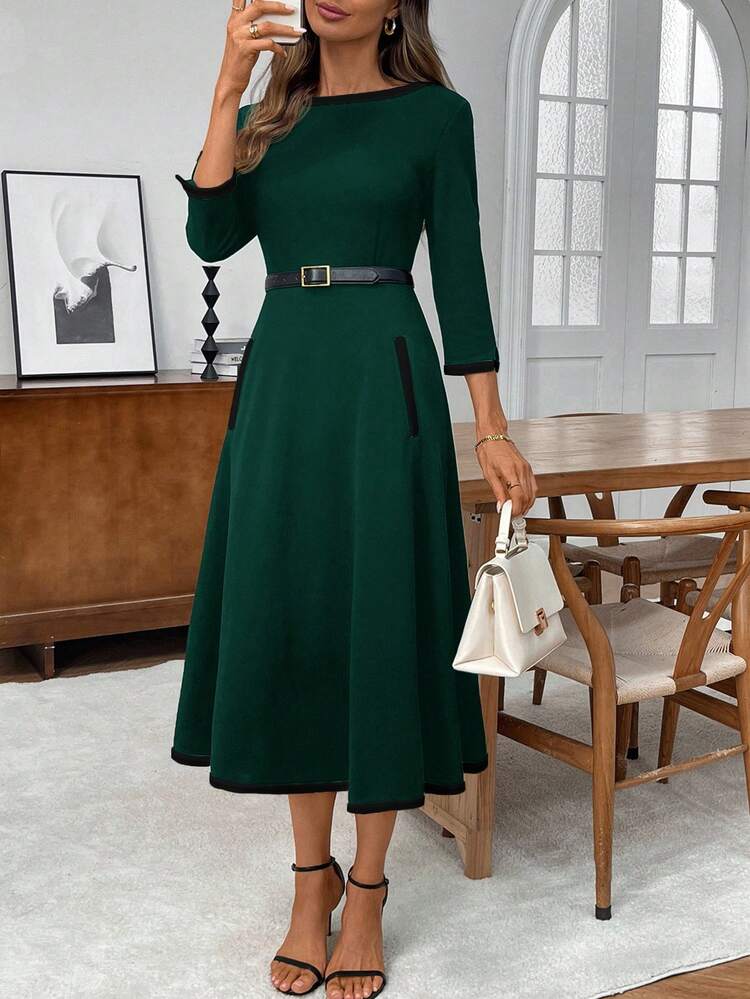 Plus Size Women's Elegant Black Dress, Autumn/Winter, Early Spring/Valentine's Day, Spring Break Outfits ,Valentine Outfits For Women ,Vacation Outfits Women ,Holiday Outfits For Women,Spring Dress Women,Going Out Outfits,2026 New Clothes,Simple And Fashionable For Everyday Wear,Casual Elegant Valentine's Day Party Everyday, Green Elegant Dress Women,