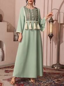 SHEIN Najma 印花拼接流苏七分袖喇叭形束腰上衣和传统长裙（女款） - 綠色 - 查看 2