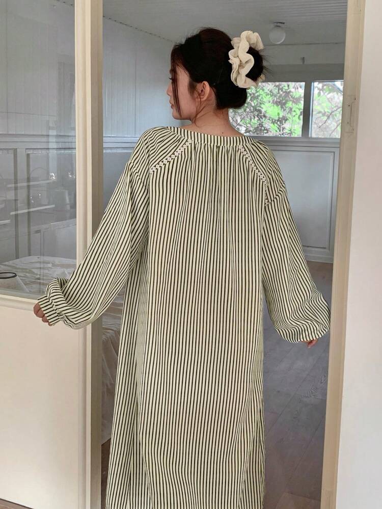 Dazy Plus Plus Size Women Loose Striped Lantern Sleeve Long Nightgown, Comfortable Home Dress For Spring & Autumn
