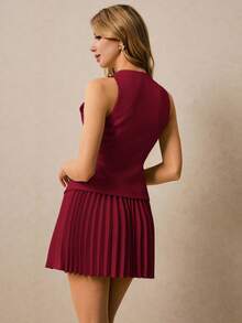 Poéselle Women's Metal Flower Single-Breasted Vest And Pleated Mini Skirt Fashion 2 Pieces Set - Burgundy - View 2