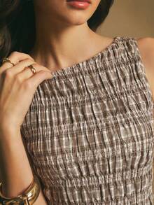 Poéselle 女士格子荷叶边下摆时尚吊带衫 - 卡其色 - 查看 5