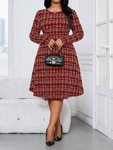 SHEIN Lady CURVE 大码女式格子圆领长袖优雅时尚连衣裙 - 酒紅色 - 查看 4