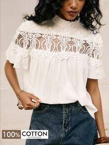 Poéselle 女士纯色刺绣提花面料浪漫蕾丝饰边拼接镂空荷叶边领宽松衬衫 - 白色 - 查看 1