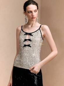 Revavyn Áo đầm nhung bạc lấp lánh đính sequin, hở lưng, dáng ôm, thiết kế nơ sequin khoét sâu ở ngực, thanh lịch cho buổi hẹn hò, áo cổ yếm sang trọng cho đám cưới, tiệc tùng mùa đông, áo kiểu dự tiệc cho nữ, kỳ nghỉ, ngày Valentine. - Bạc - Xem 5