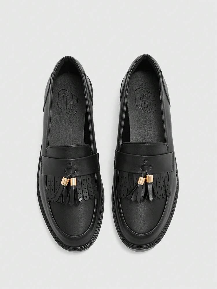 CUCCOO BIZCHIC Mocassins plats  enrobé noir avec franges pour femmes, idéal pour Noël