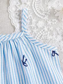 SHEIN 1pc Baby Girls' Sleeveless Striped Bow Print Cute Casual Strap Dress, Ruffled Hem Design, Suitable For Summer Outings, Travel, Beach, Photography - Blue - View 4