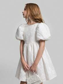 Maija Kids Maija Kids 少女宽松舒适派对泡泡短袖蝴蝶结装饰露背纹理A字休闲纯色连衣裙 - 白色 - 查看 3