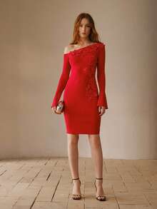 MOTF PREMIUM APPLIQUE ASYMMETRIC SHOULDER FLARE SLEEVE SWEATER DRESS - Red - View 4