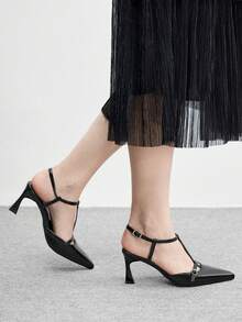 CUCCOO BIZCHIC Escarpins à talons aiguilles noirs avec bride à la cheville, style minimaliste et classique. Talons hauts polyvalents pour le quotidien, les déplacements, les soirées et les occasions formelles - Noir - Voir 7