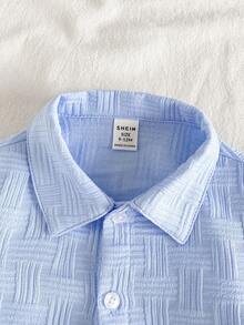SHEIN Vintaside Kids 男婴夏季翻领开衫套装（2件套），上衣：黑白条纹短袖翻领衬衫，下装：黑白条纹短裤，休闲度假装 - 藍色 - 查看 5