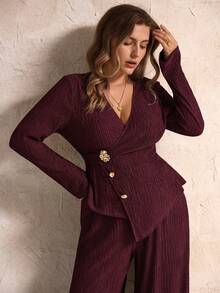 SHEIN PETITE CURVE 秋冬女装时尚休闲纯色纹理金属扣带不对称开衩裤装套装，时尚外出，女士办公室穿着，工作/办公 - 酒紅色 - 查看 4