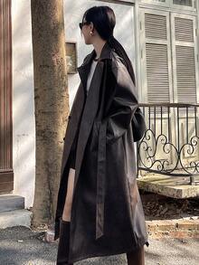 DAZY Chaqueta cortavientos casual de corte holgado con diseño de dinero antiguo para mujer, abrigo versátil para primavera, verano, otoño e invierno - Café integral - Ver 5