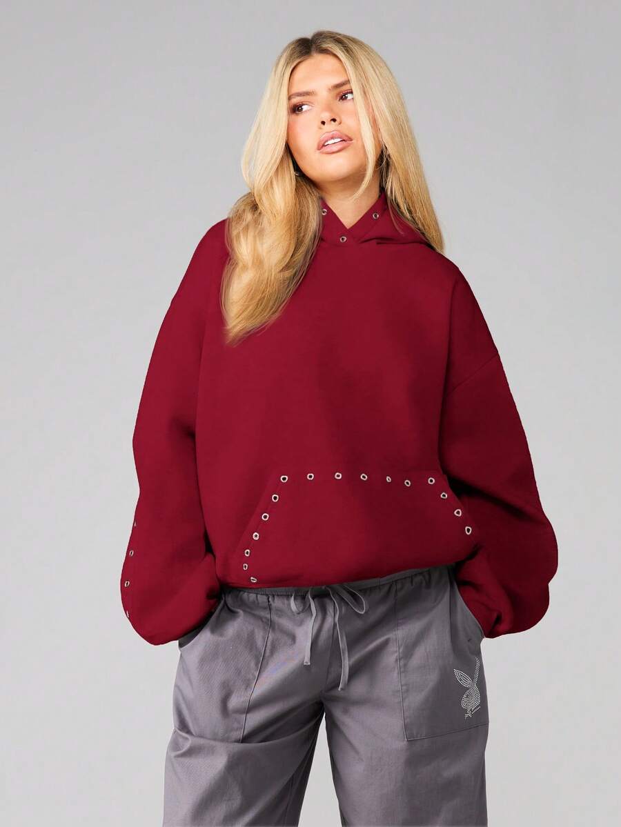 MISSGUIDED 酒红色镂空连帽套头衫,饰有金属孔眼,适合休闲冬季街头服饰 - 酒紅色 - 查看 1
