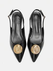 CUCCOO CURVES Women's Fashionable & Elegant Metal Decor Pointed Toe Wide Fit Flats For Commuting Valentine's Day - Black - View 7