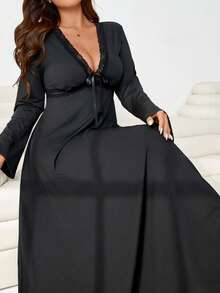 Solflare 大码V领纯色蕾丝边蝴蝶结装饰喇叭袖连衣裙 - 黑色 - 查看 4