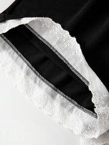 GlowEve CURVE شورت كاجوال مزين بالدانتيل والجيب على شكل قلب، مناسب للربيع والصيف والخريف، خصر مطاطي، شورت مزين بالدانتيل، شورت أسود وأبيض، شورت نسائي أسود - الأسود - مشاهدة 5