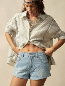 Bohemela 女士休闲日常通勤低腰水洗纹理面料卷边牛仔短裤，夏季 - 淺色水洗藍 - 查看 6