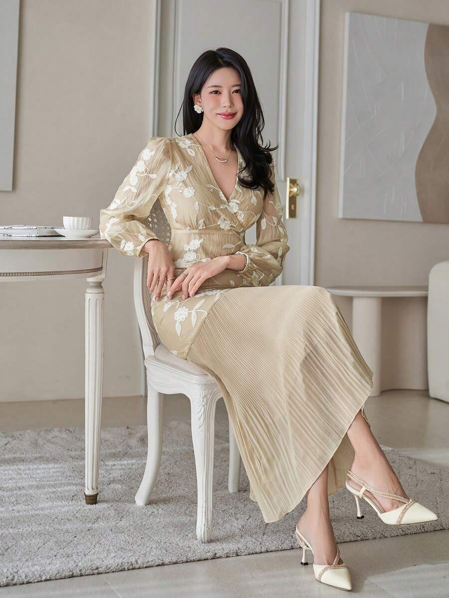 DAZY Set da 2 pezzi composto da blusa floreale elegante scollo a V e gonna, primavera - Albicocca - Visualizzare 1