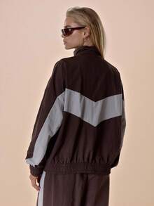 MUSERA Jaket Track Nylon Berkerah Oversize dengan Panel Kontras dan Resleting Penuh (Hanya Bagian Atas) Musim Semi, Toko Buku, Oversize, Bandara, Sporty, Festival, Streetwear, Musim Dingin, Kembali ke Sekolah, Santai, Sehari-hari, Musim Semi, Y2K - Dark Grey - View 2
