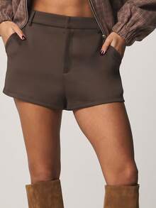 MISSGUIDED Women's Brown Geometric Checkered Boxie Fit High Rise Tailored Shorts With Waist Belt And Side Pockets For Casual Office Everyday Wear - Brown - View 2