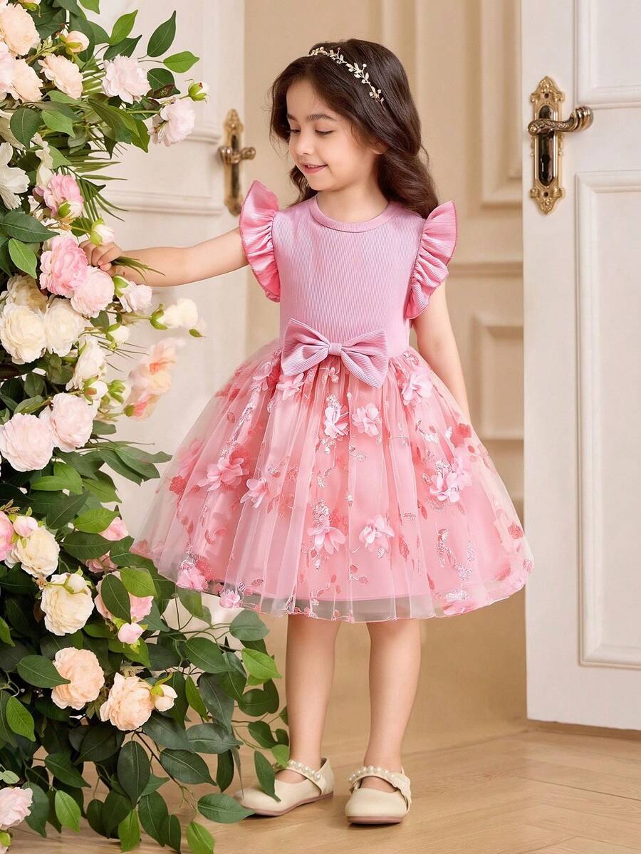 SHEIN Glamorique Kids 女童优雅甜美可爱圆领短袖罗纹面料收腰3D网纱刺绣A字时尚公主裙，适合节日派对、度假、夏季穿着 - 粉色 - 查看 1