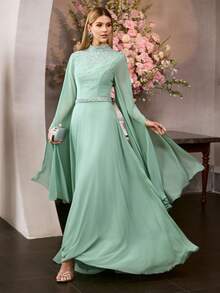 MOTF PREMIUM 女士高领及地晚礼服，饰有水钻，雪纺超长袖修身连衣裙，完美适用于正式场合 - 綠色 - 查看 2