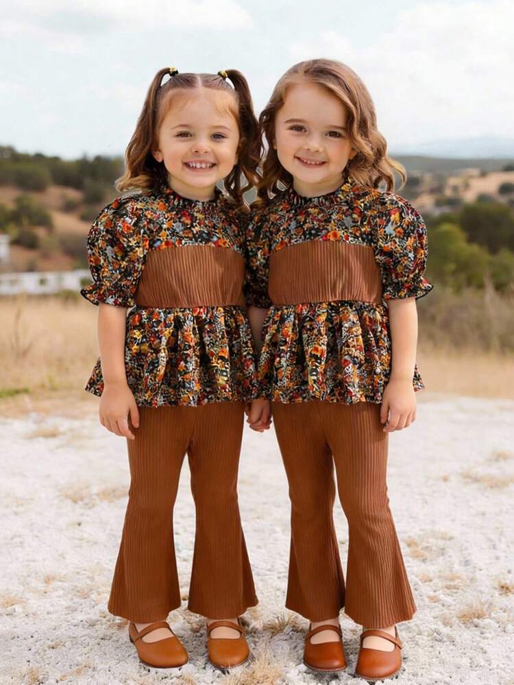 مجموعة بلوزة وبنطلون للبنات الرضع، البلوزة بياقة بيتر بان وأكمام منتفخة قصيرة، والبنطلون بقصة جرس، بطراز كاجوال رياضي عتيق، مناسب للارتداء اليومي في الصيف والخريف والمدرسة - متعدد الألوان - مشاهدة 7