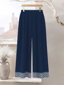 SHEIN Lacomfia Bộ đồ nữ cỡ lớn họa tiết hoa hình học cổ điển, thời trang mùa xuân, cổ tròn, tay dài, vạt bất đối xứng, áo và quần dáng rộng. - Nhiều màu - Xem 3