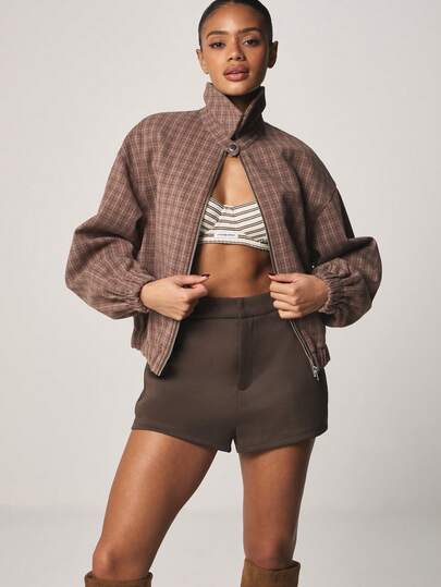 MISSGUIDED 女士棕色几何格纹修身高腰短裤，配有腰带和侧袋，适合休闲办公日常穿着