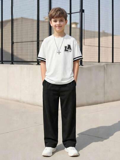 Vacaura 青少年男孩夏季休閒套裝，短袖印花上衣和褲子，腰部帶束帶設計