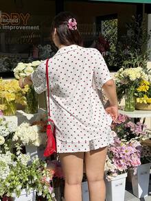 GalTyme Conjunto de 2 piezas de camisa y pantalones cortos con estampado de corazón, de talla grande y estilo casual de verano - Blanco - Ver 3