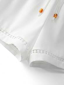 GlowEve Elegant Casual Beach Vacation White Loose Contrast Lace Hollow Out Women Shorts - White - View 3