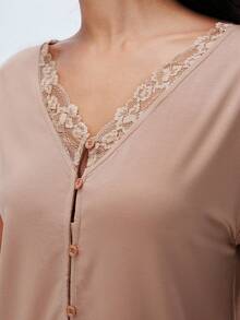 LUVLETTE 夏季超柔软天丝™莫代尔蕾丝优雅拼接纽扣透气睡衣套装，女士家居服套装，女士内衣 - 卡其色 - 查看 10