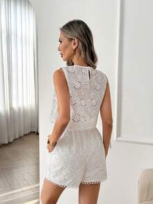 Easowa Áo không tay cổ tròn thêu và quần short cạp chun có túi dành cho nữ, trang phục thường ngày, trang phục đi nghỉ mát cho nữ, quần áo thường ngày thanh lịch, bộ 2 mảnh trang phục đi nghỉ mát cho nữ, bộ áo và quần màu đen hai mảnh dành cho nữ, bộ áo và quần hai mảnh dành cho nữ, bộ đồ thường ngày hai mảnh dành cho nữ, bộ đồ phong cách Boho hai mảnh mùa hè dành cho nữ, trang phục đi nghỉ mát hai mảnh dành cho nữ, bộ đồ mùa hè hai mảnh dành cho nữ, bộ đồ ngắn hai mảnh dành cho nữ, bộ đồ mùa hè hai mảnh dành cho nữ. - trắng - Xem 4